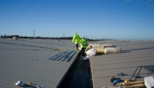 Phoenix roof lifespan guide – tile and asphalt roofs under desert sun