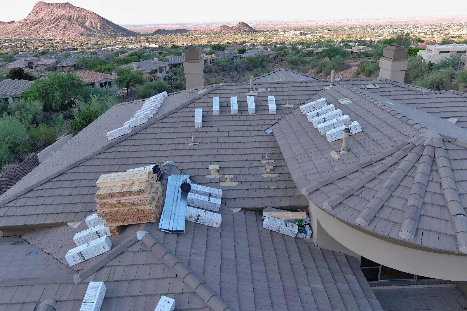 How Phoenix Heat Reduces Roof Lifespan: Research-Based Data (2026)