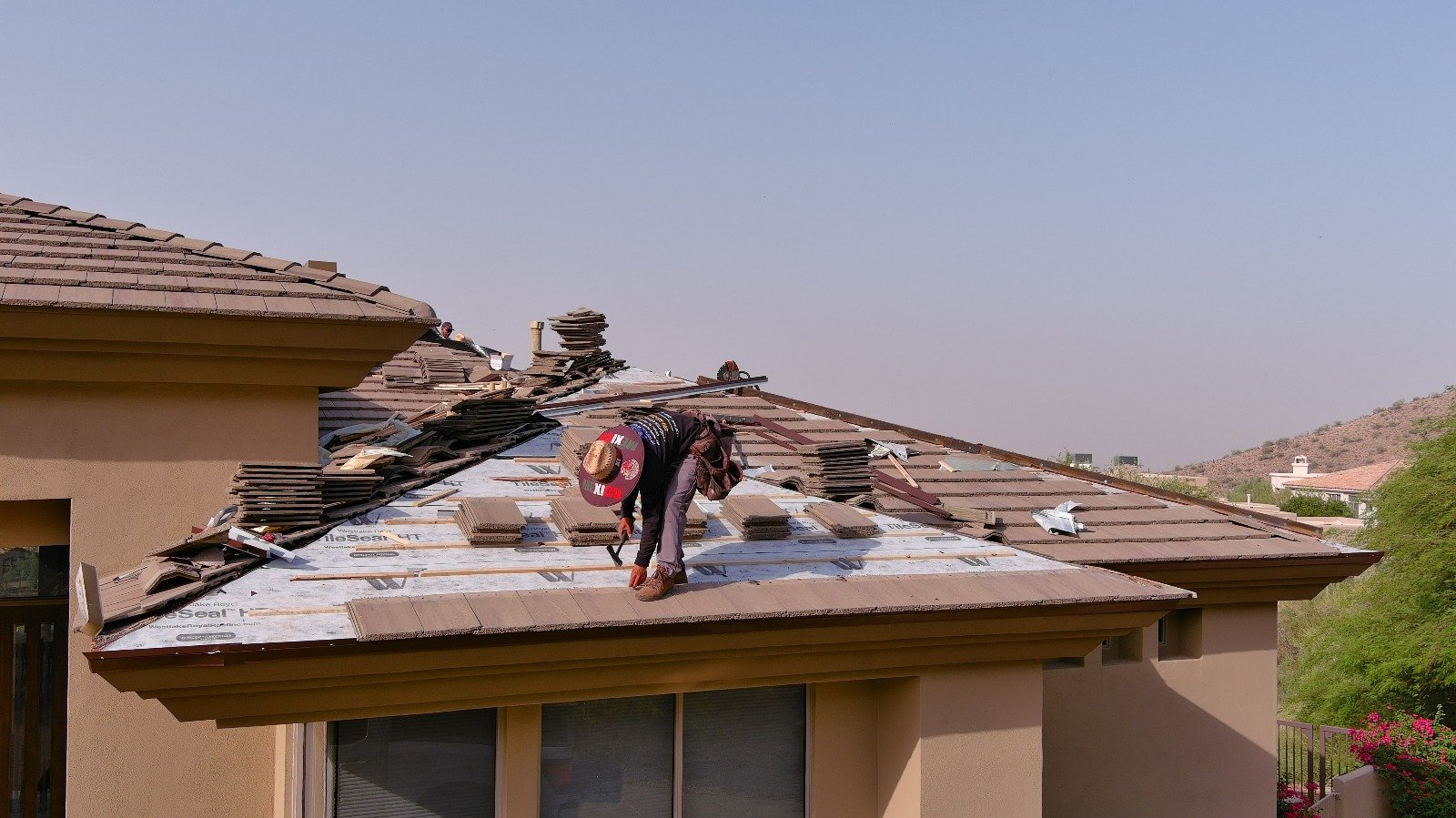 When Should You Replace Your Roof in Phoenix, AZ?