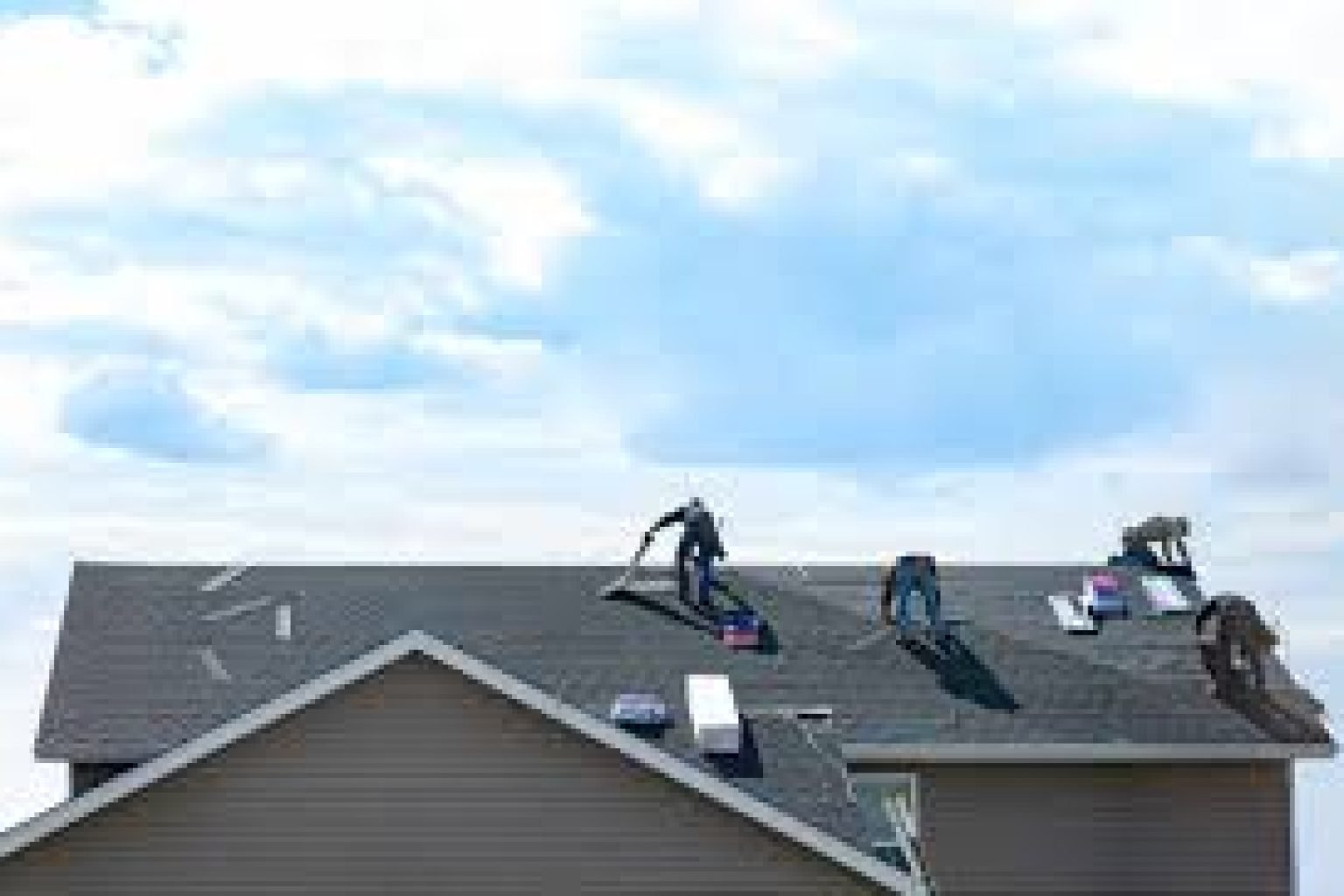 Monsoon Roof Repair in Phoenix: Tips from a Roofer Near You